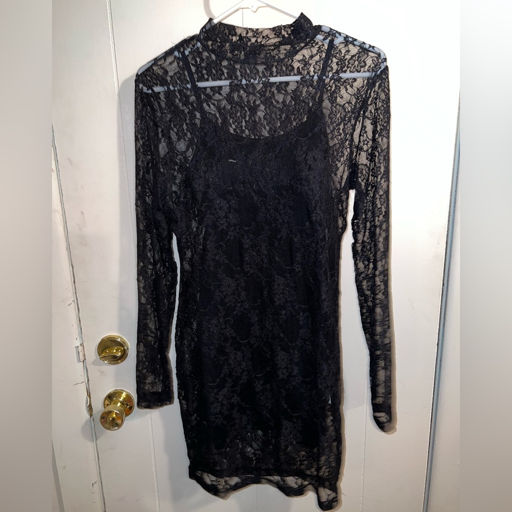 Black lace long sleeve body con dress with slip